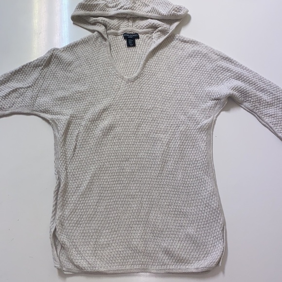 Cynthia Rowley Knit Sweater - Picture 1 of 8